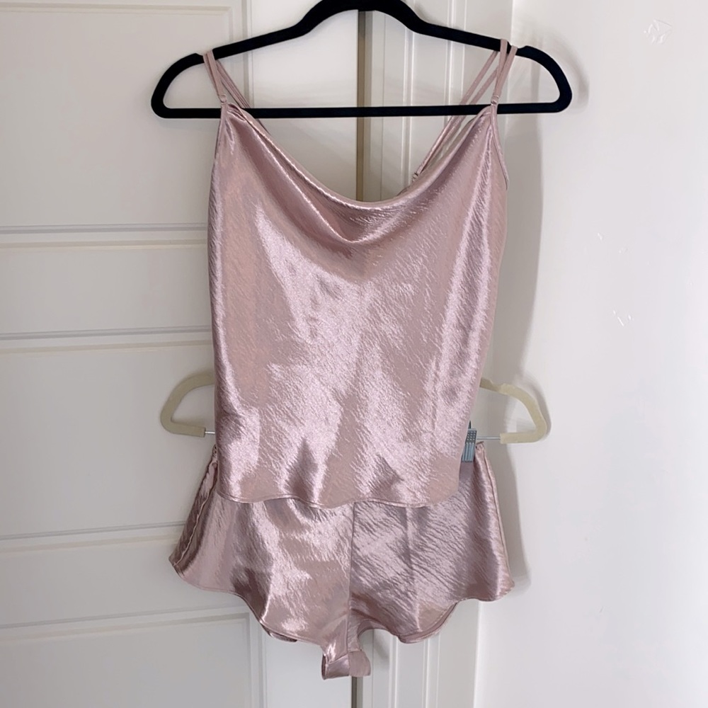 cute and sexy victoria’s secret two piece set